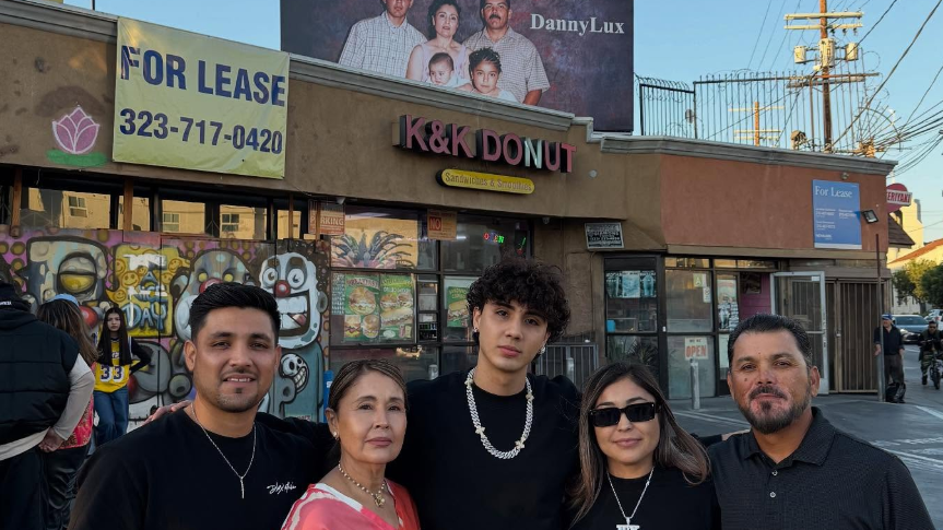 Palm Springs Mexican American singer dedicates Latin Grammy billboard to his parents and immigrants in LA